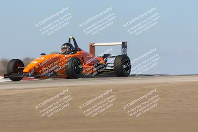 media/Oct-26-2025-CalClub SCCA (Sun) [[8ce1e69566]]/Group 3/Grapevine/